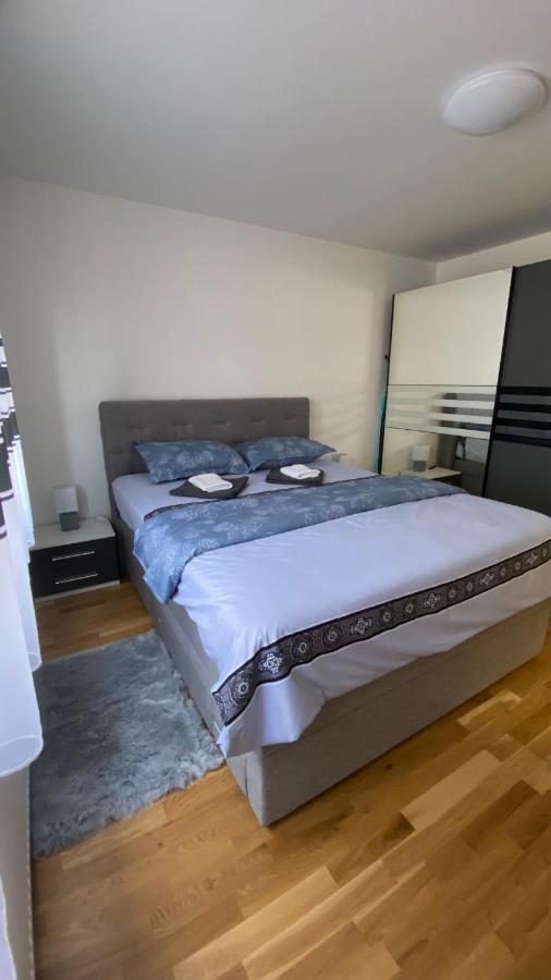 M.B.A. Apartments Karlovac Bagian luar foto