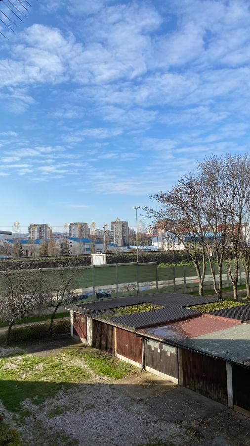 M.B.A. Apartments Karlovac Bagian luar foto